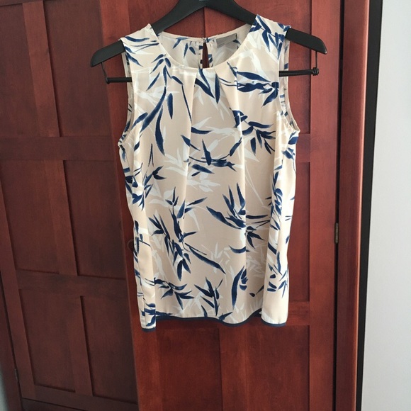 Pink Floral Top - Picture 2 of 4